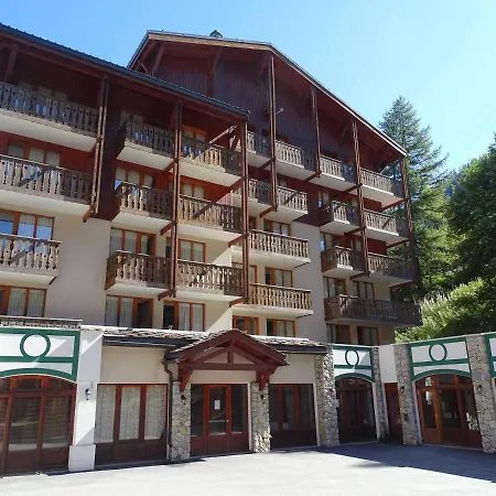 Valfrejus- Club Le Hotel 2*